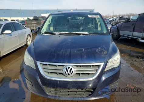 2014 Volkswagen Routan Se из США, поврежденный, VIN 2C4RVABG8ER134454
